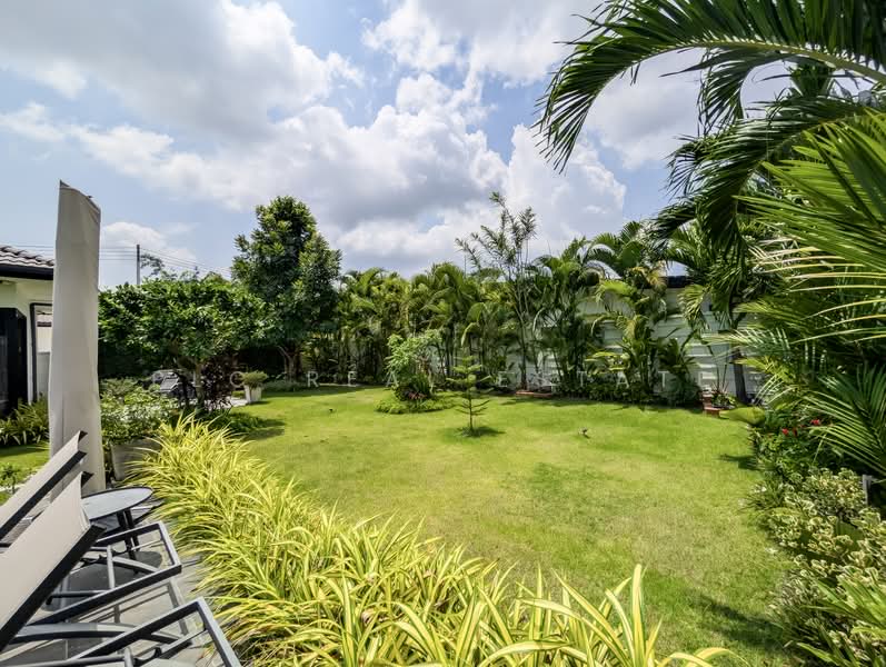 ขายพูลวิลล่า ห้วยใหญ่ พัทยา 3 ห้องนอน ที่ดินใหญ่ สวนกว้าง, ชลบุรี, บางละมุง, บางละมุง, ชลบุรี, 520 ตร.ม., วิลล่า ขาย, โดย PLC real estate, 500215682 - DDproperty.com