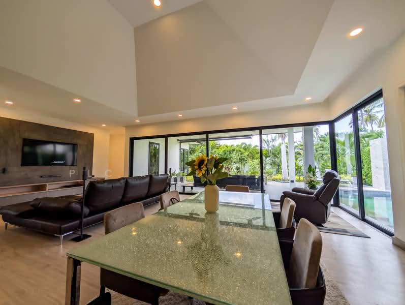 Huai Yai Pool Villa for Sale 3 Bedroom House with Large Garden, Chon Buri (Pattaya), Bang Lamung, Bang Lamung (Pattaya), Chon Buri (Pattaya), 3 Bedrooms, 520 sqm, Villa For Sale, by PLC real estate, 500215682 - DDproperty.com