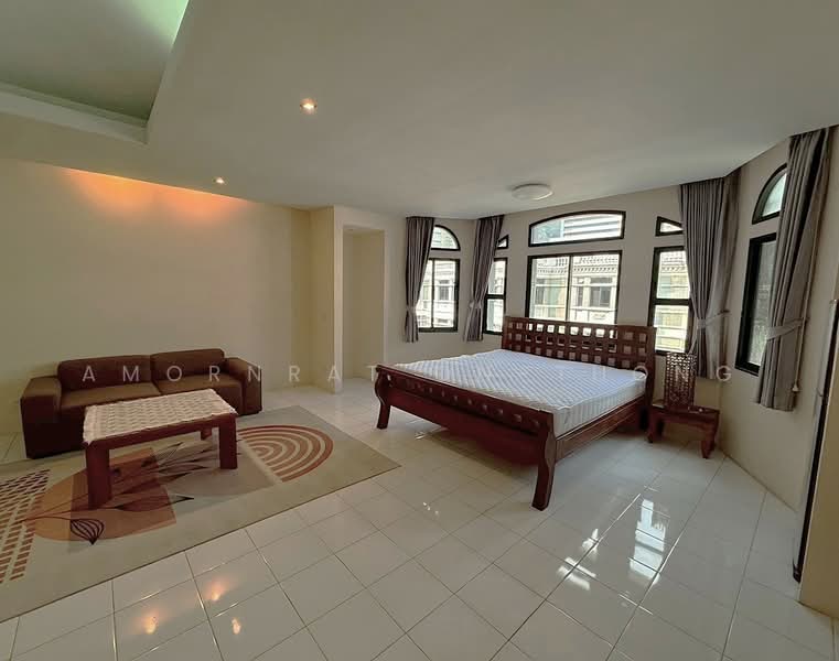 Townhouse, Bangkok, Khlong Tan Nua, Watthana, Bangkok, , 420 sqm, Retail Space For Rent, by Amornrat On-Thong, 500215707 - DDproperty.com