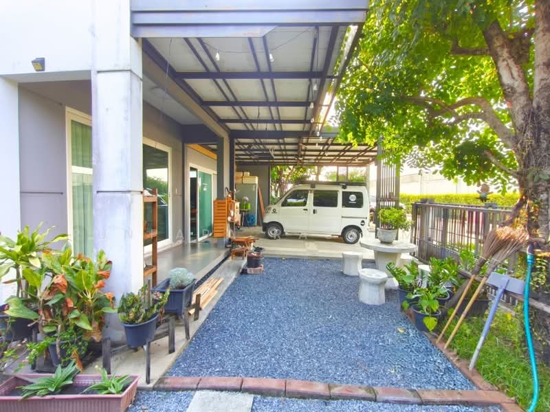 Mantana Lake Watcharapol, Bangkok, Sukhaphiban 5 Road, O-Ngoen, Sai Mai, Bangkok, 3 Bedrooms, 146 sqm, Single Detached House For Sale, by Punpapa Rassamee, 500215734 - DDproperty.com