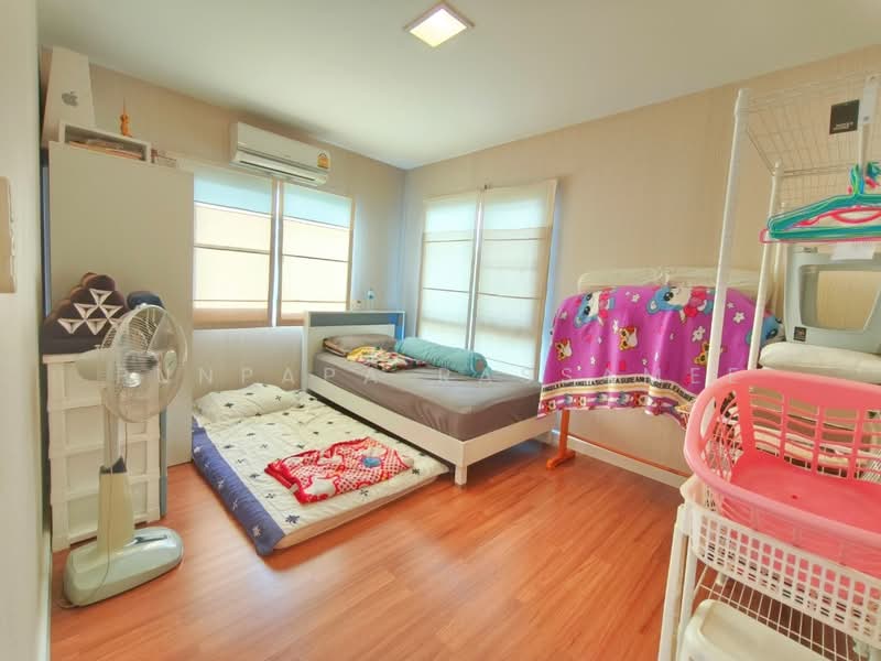 Mantana Lake Watcharapol, Bangkok, Sukhaphiban 5 Road, O-Ngoen, Sai Mai, Bangkok, 3 Bedrooms, 146 sqm, Single Detached House For Sale, by Punpapa Rassamee, 500215734 - DDproperty.com