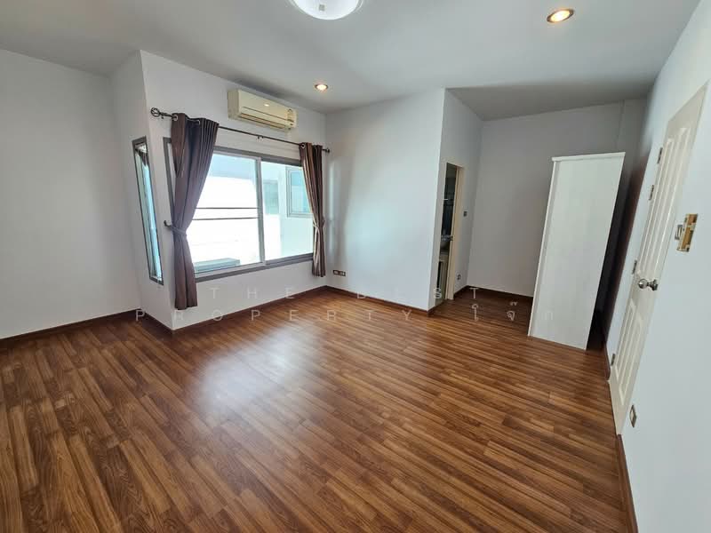 Pattra Mo Town, Nonthaburi, Chaeng Watthana Road, Soi 19, Bang Phut, Pak Kret, Nonthaburi, 3 Bedrooms, 230 sqm, Townhouse For Sale, by The Best Property โจ๊ก, 500215735 - DDproperty.com
