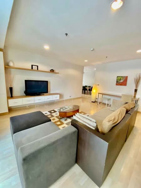 59 Heritage, Bangkok, 18 Soi Sukhumvit 59, Khlong Tan Nua, Watthana, Bangkok, 2 Bedrooms, 104 sqm, Condo For Sale, by Natlyn Kongsapook, 500215751 - DDproperty.com