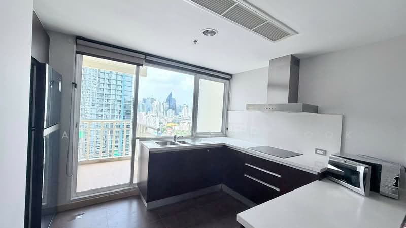 59 Heritage, Bangkok, 18 Soi Sukhumvit 59, Khlong Tan Nua, Watthana, Bangkok, 2 Bedrooms, 104 sqm, Condo For Sale, by Natlyn Kongsapook, 500215751 - DDproperty.com