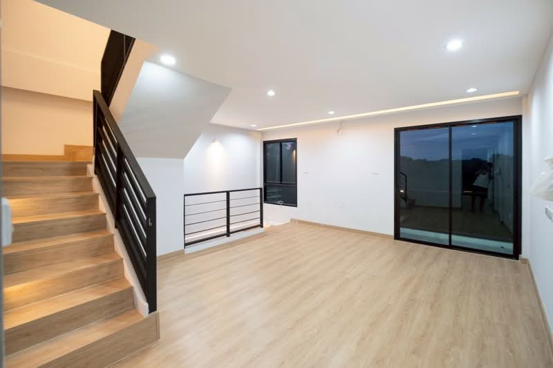 ทาวน์โฮม 3 ชั้น คู้บอน 27, Bangkok, Ram Inthra, Khan Na Yao, Bangkok, 3 Bedrooms, 228 sqm, Townhouse For Sale, by อรวรรณ เหนี่ยวสุภาพ, 500215752 - DDproperty.com