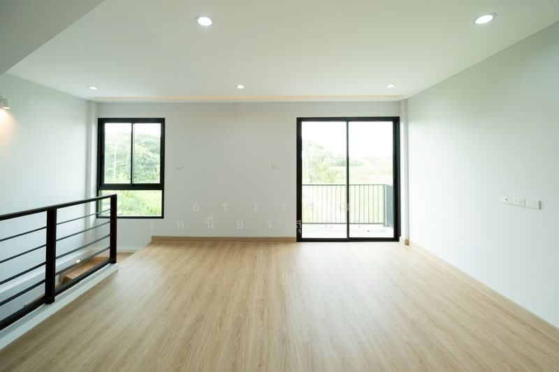 ทาวน์โฮม 3 ชั้น คู้บอน 27, Bangkok, Ram Inthra, Khan Na Yao, Bangkok, 3 Bedrooms, 228 sqm, Townhouse For Sale, by อรวรรณ เหนี่ยวสุภาพ, 500215752 - DDproperty.com