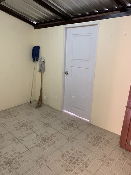 พร้อมเจรจาทุกราคา !! ขายถูกตึกแถวอาคารพาณิชย์รีโนเวทใหม่ขนาด 37.2 ตร.วา 3 ชั้น ใช้สอย 145 ตร.ม, กรุงเทพ, ลาดยาว, จตุจักร, กรุงเทพ, 145 ตร.ม., ตึกแถว-อาคารพาณิชย์ ขาย, โดย คุณเพ้ง, 500215762 - DDproperty.com