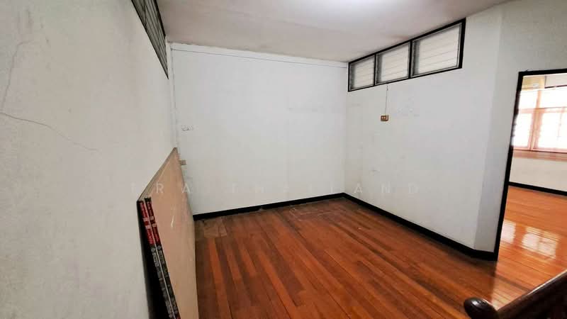 หมู่บ้านพระปิ่น, Bangkok, Bang Bamru, Bang Phlat, Bangkok, 2 Bedrooms, 110 sqm, Townhouse For Sale, by ERA Thailand, 500215765 - DDproperty.com