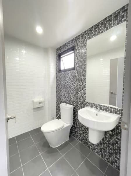 ให้เช่า - ขายและให้เช่าโฮมออฟฟิศ Warehouse ไชน่าทาวน์ ศาลายา โฮมออฟฟิศ 3️⃣ ชั้น + โกดัง, นครปฐม