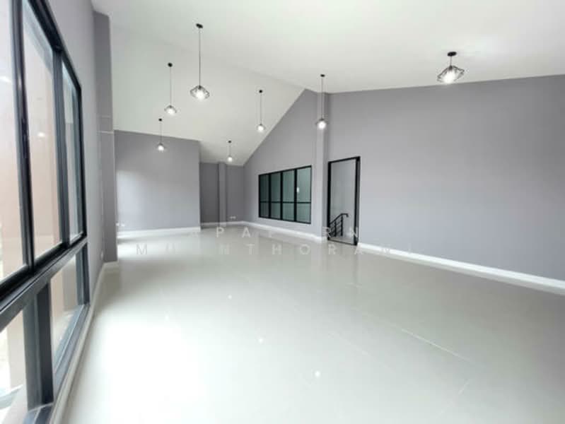 ให้เช่า - ขายและให้เช่าโฮมออฟฟิศ Warehouse ไชน่าทาวน์ ศาลายา โฮมออฟฟิศ 3️⃣ ชั้น + โกดัง, นครปฐม