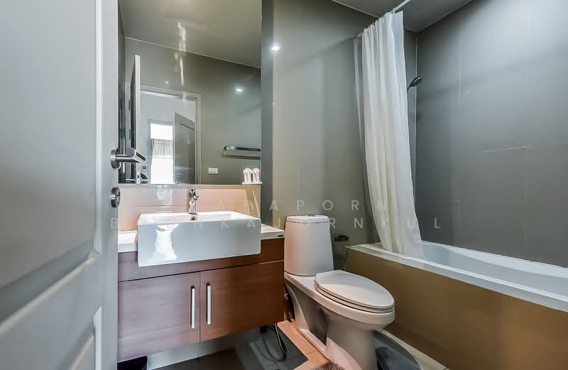 Noble Refine, Bangkok, Soi Sukhumvit 26, Sukhumvit Road, Khong Tan, Khlong Toei, Bangkok, 2 Bedrooms, 71 sqm, Condo For Sale, by Prapaporn Boonkajonkul, 500215772 - DDproperty.com