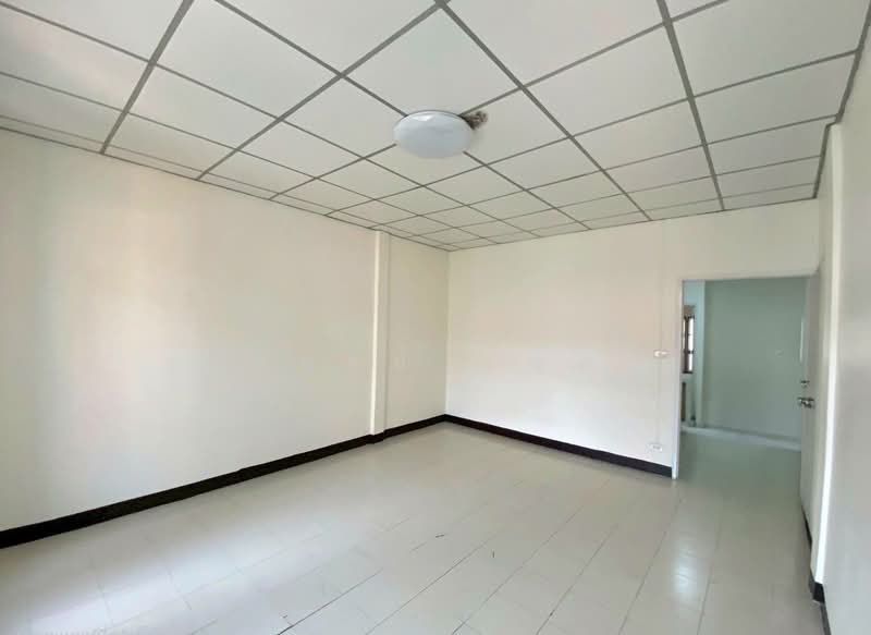 Thai Somboon 2 : ไทยสมบูรณ์ 2, Pathum Thani, Khlong Sam, Khlong Luang, Pathum Thani, 2 Bedrooms, 110 sqm, Townhouse For Sale, by กรกฤตย์ บุญสระ, 500215774 - DDproperty.com