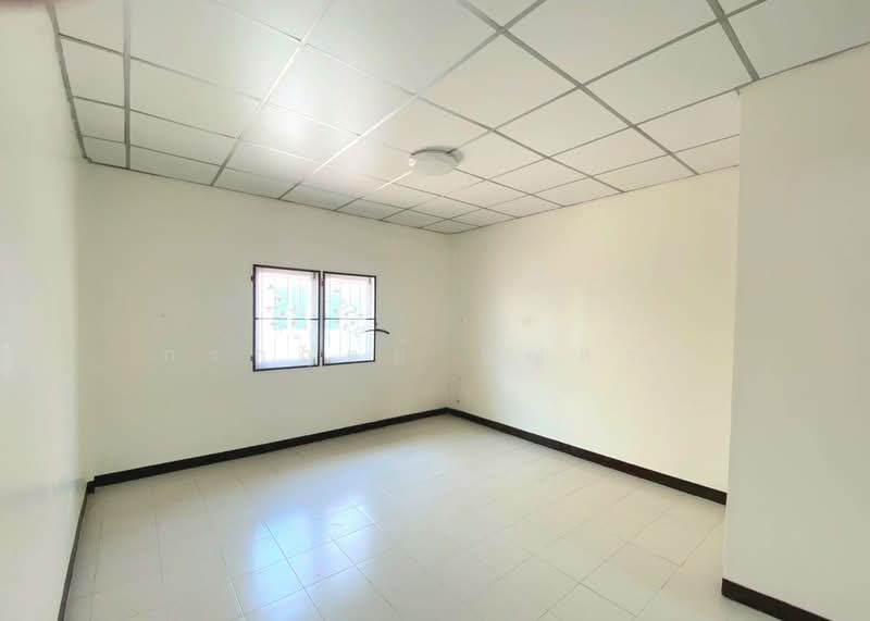 Thai Somboon 2 : ไทยสมบูรณ์ 2, Pathum Thani, Khlong Sam, Khlong Luang, Pathum Thani, 2 Bedrooms, 110 sqm, Townhouse For Sale, by กรกฤตย์ บุญสระ, 500215774 - DDproperty.com