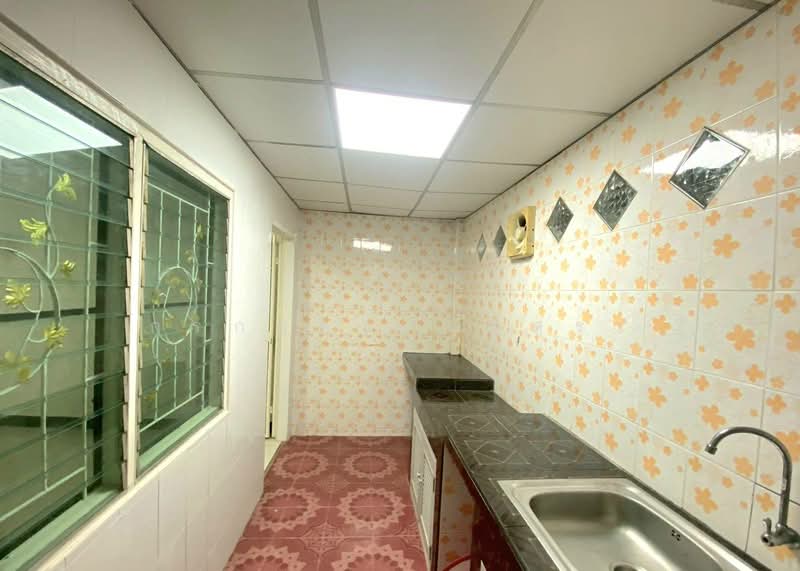 Thai Somboon 2 : ไทยสมบูรณ์ 2, Pathum Thani, Khlong Sam, Khlong Luang, Pathum Thani, 2 Bedrooms, 110 sqm, Townhouse For Sale, by กรกฤตย์ บุญสระ, 500215774 - DDproperty.com