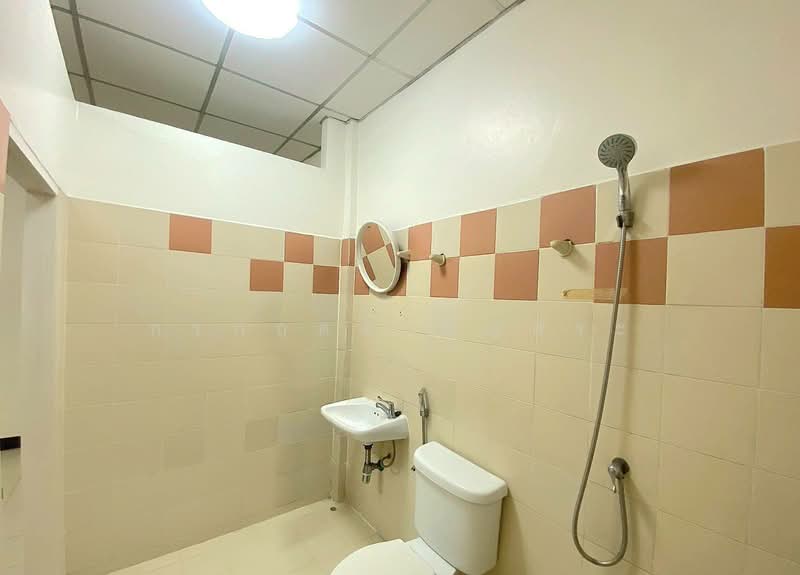 Thai Somboon 2 : ไทยสมบูรณ์ 2, Pathum Thani, Khlong Sam, Khlong Luang, Pathum Thani, 2 Bedrooms, 110 sqm, Townhouse For Sale, by กรกฤตย์ บุญสระ, 500215774 - DDproperty.com