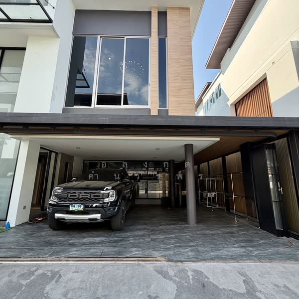 Nirvana Beyond Kaset-Nawamin, Bangkok, Khlong Lam Chiak Road, Nuan Chan, Bueng Kum, Bangkok, 4 Bedrooms, 357 sqm, Single Detached House For Sale, by อลงกต คำนวรพร, 500215776 - DDproperty.com