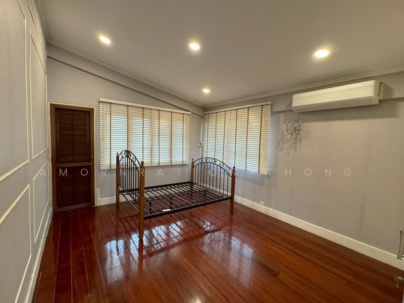 House, Bangkok, Khlong Tan Nua, Watthana, Bangkok, 3 Bedrooms, 350 sqm, Single Detached House For Rent, by Amornrat On-Thong, 500215793 - DDproperty.com