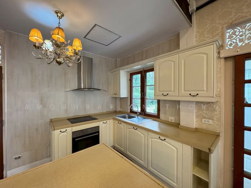 House, Bangkok, Khlong Tan Nua, Watthana, Bangkok, 3 Bedrooms, 350 sqm, Single Detached House For Rent, by Amornrat On-Thong, 500215793 - DDproperty.com