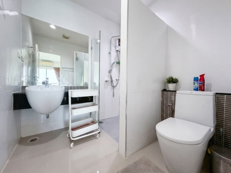The Fourwings Residence, Bangkok, 335 Srinakarin, Hua Mak, Bang Kapi, Bangkok, 2 Bedrooms, 85 sqm, Condo For Rent, by คุณรวีวรรณ อู่เงิน, 500215815 - DDproperty.com