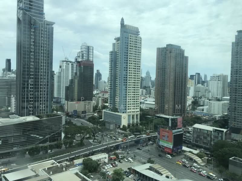 Life Asoke, Bangkok, Asoke-Dindang Road, Bang Kapi, Huai Khwang, Bangkok, 1 Bedroom, 30 sqm, Condo For Rent, by Pornpan Chantharakasemchai, 500215817 - DDproperty.com