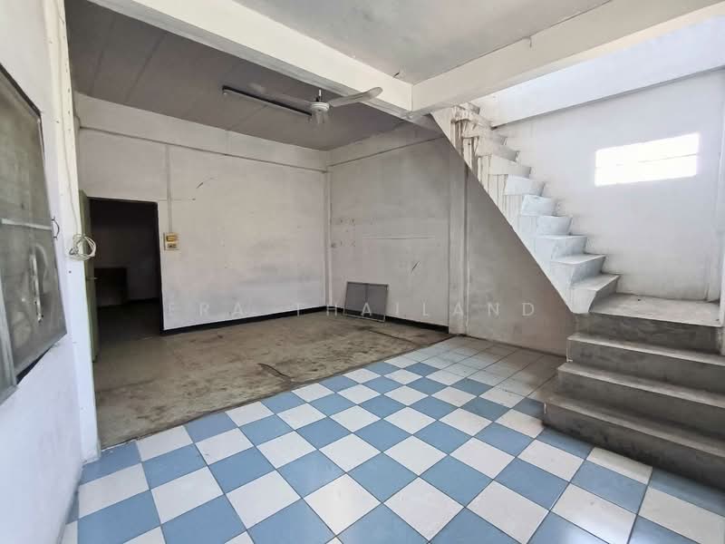 หมู่บ้านทรัพย์สมบูรณ์ ประชาอุทิศ-ทุ่งครุ, Bangkok, Thung Khru, Thung Khru, Bangkok, 4 Bedrooms, 180 sqm, Townhouse For Sale, by ERA Thailand, 500215835 - DDproperty.com