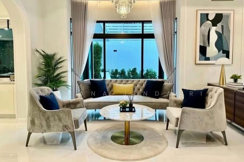 ให้เช่า - วิลล่า 5-ห้องนอน, กรุงเทพ