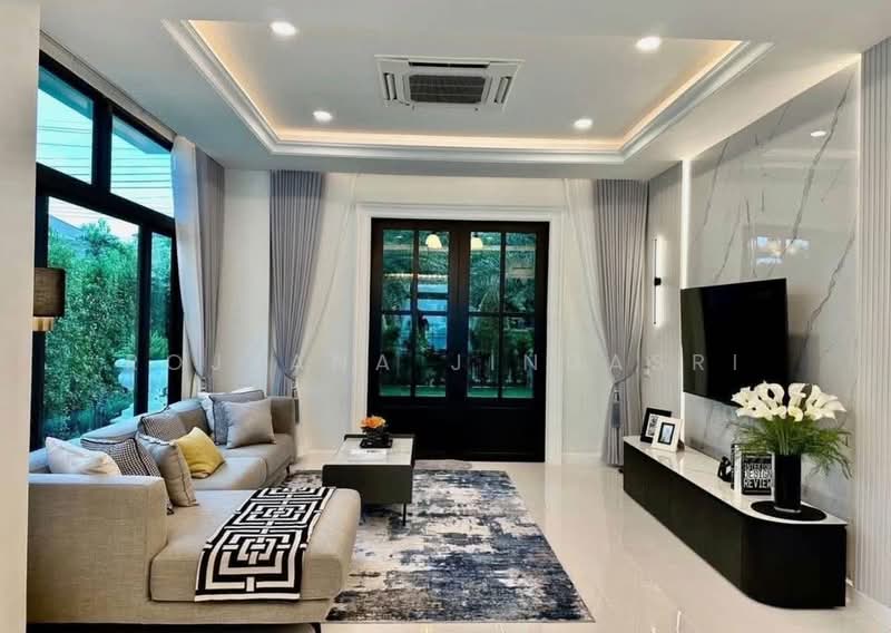 5-BR Villa, Bangkok, Bang Na Nuea, Bang Na, Bangkok, 5 Bedrooms, 720 sqm, Villa For Rent, by Rojjana Jindasri, 500215839 - DDproperty.com