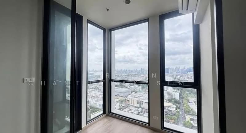 The Issara Sathorn : ดิ อิสสระ สาทร, Bangkok, ถนนจันทน์, Thung Maha Mek, Sathon, Bangkok, 1 Bedroom, 37 sqm, Condo For Sale, by Pornpan Chantharakasemchai, 500215865 - DDproperty.com
