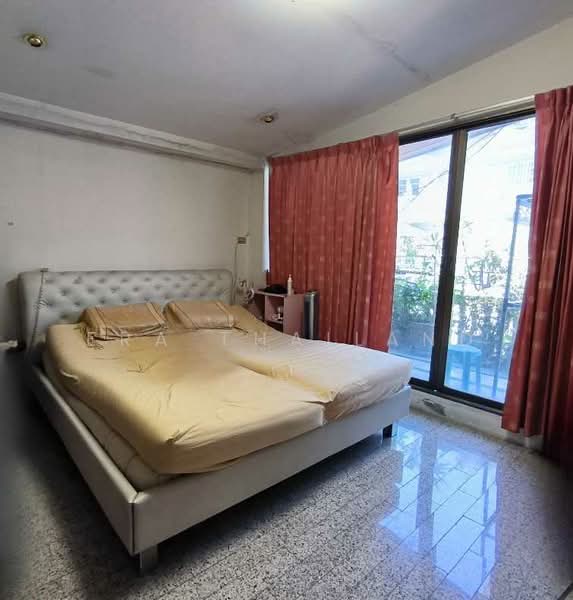 หมู่บ้านทรัพย์สมบูรณ์ (ประชาอุทิศ 91), Bangkok, Thung Khru, Thung Khru, Bangkok, 10+ Bedrooms, 360 sqm, Townhouse For Sale, by ERA Thailand, 500215886 - DDproperty.com