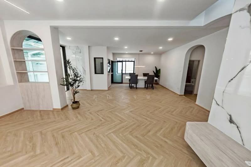 Baan Suan Prinsiri, Bangkok, Khlong Kum, Bueng Kum, Bangkok, 4 Bedrooms, 200 sqm, Single Detached House For Sale, by คุณเจษ, 500215906 - DDproperty.com