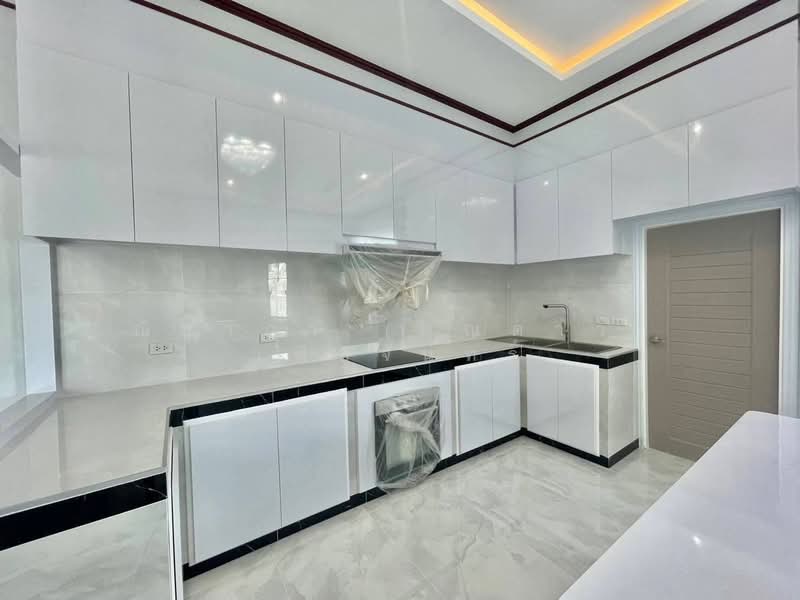 พัทยา - ซอยทุ่งกลมตาลหมัน ตำบลห้วยใหญ่ อำเภอบางละมุง จังหวัดชลบุรี, Chon Buri (Pattaya), ซอยแยกกำนัน , ซอย k9, Huai Yai, Bang Lamung (Pattaya), Chon Buri (Pattaya), 4 Bedrooms, 400 sqm, Villa For Sale, by Nichapa Phiachan, 500215911 - DDproperty.com