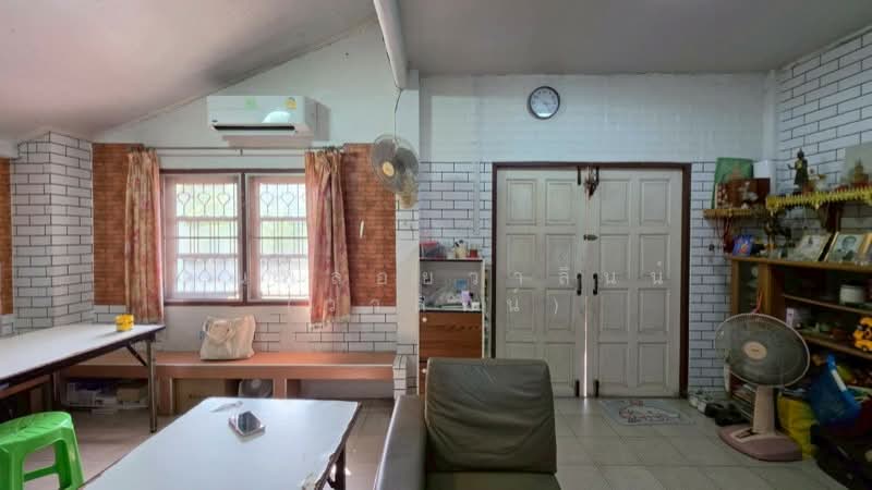 For Sale - บ้านเดียว 2 หลัง 53.3 ตารางวา ซอยเทิดราชัน 33, Bangkok