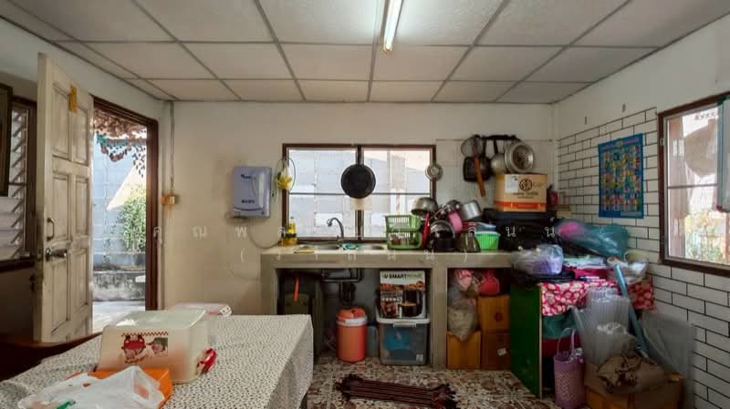 For Sale - บ้านเดียว 2 หลัง 53.3 ตารางวา ซอยเทิดราชัน 33, Bangkok