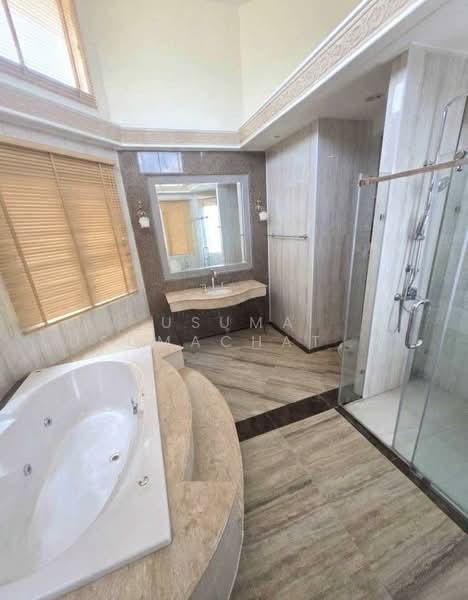 บ้านเดี่ยวลาดพร้าว โยธินพัฒนา11, Bangkok, Khlong Chan, Bang Kapi, Bangkok, 4 Bedrooms, 490 sqm, Single Detached House For Rent, by Usuma Usumachat, 500215951 - DDproperty.com