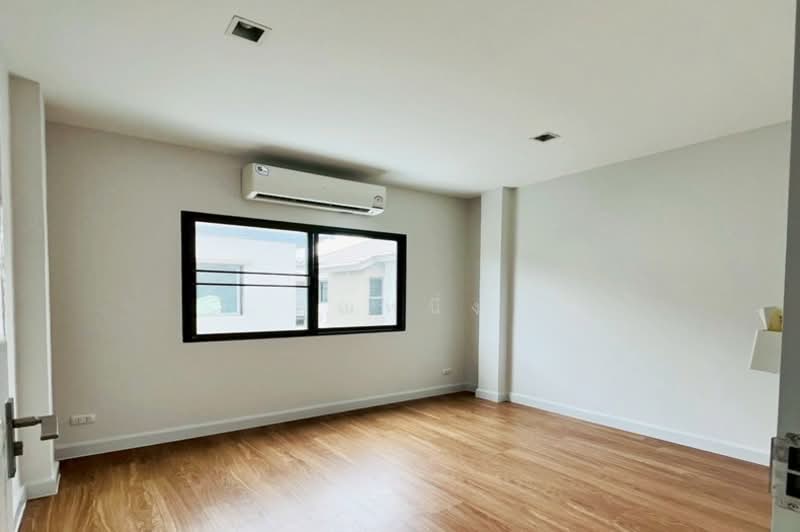 Venue Tiwanon-Rangsit, Pathum Thani, Bang Kadi, Muang Pathum Thani, Pathum Thani, 3 Bedrooms, 170 sqm, Single Detached House For Sale, by คุณหนึ่ง, 500215956 - DDproperty.com