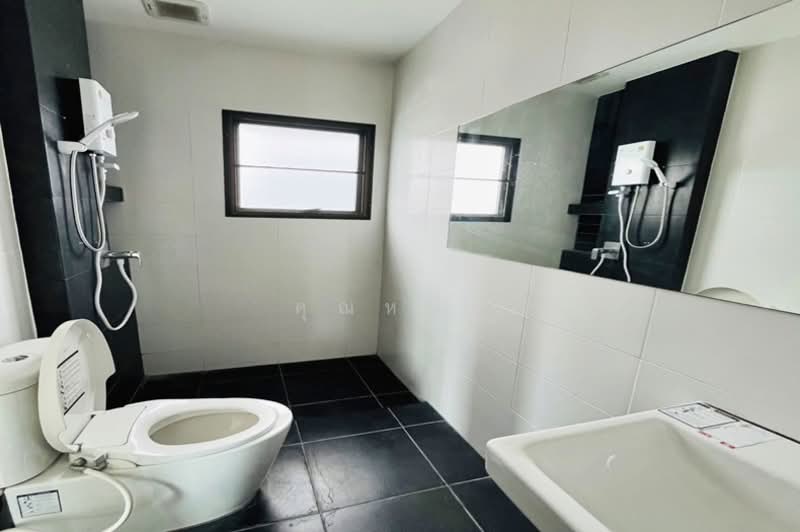 Venue Tiwanon-Rangsit, Pathum Thani, Bang Kadi, Muang Pathum Thani, Pathum Thani, 3 Bedrooms, 170 sqm, Single Detached House For Sale, by คุณหนึ่ง, 500215956 - DDproperty.com