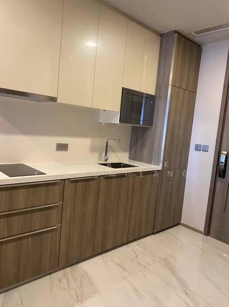 Celes Asoke, Bangkok, 8-10 Sukhumvit 21, Khlongtoei Nua, Watthana, Bangkok, 1 Bedroom, 42 sqm, Condo For Sale, by Kritaphak Khongmueang, 500215959 - DDproperty.com
