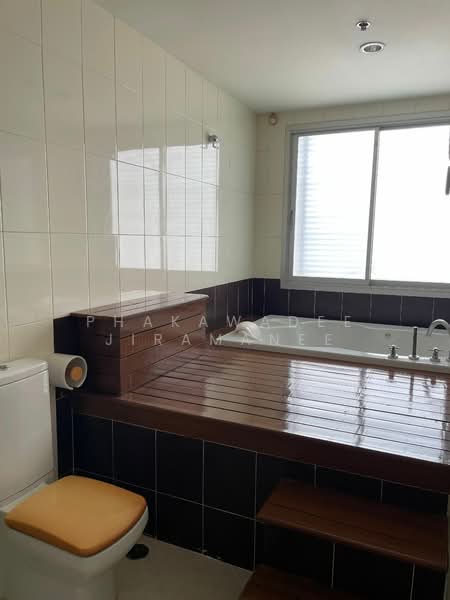 The Master Centrium Asoke-Sukhumvit, Bangkok, Sukhumvit 21, Khlongtoei Nua, Watthana, Bangkok, 2 Bedrooms, 120 sqm, Condo For Rent, by Phakawadee Jiramanee, 500215976 - DDproperty.com