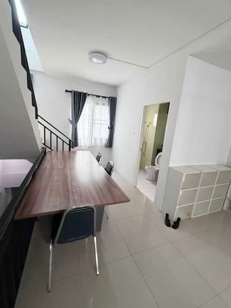 ให้เช่า - อาคารพาณิชย์ ให้เช่า – ใกล้มีโชคพลาซ่า เพียง 5 นาทที ค่าเช่า 35,000 บาท /เดือน รหัสทรัพย์ : No.5H646, เชียงใหม่