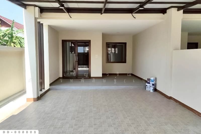 ขาย - ทาวน์เฮ้าส์ ซ.สุขสวัสดิ์ ลำปาง ใกล้โฮมโปร ลำปาง DD-085392, ลำปาง