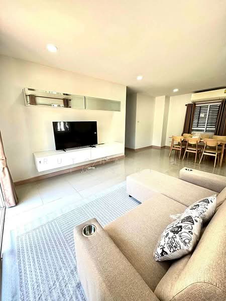 ให้เช่า - บ้านสวยในโครงการ ให้เช่า – ใกล้บิ๊กซีแม่เหียะ เพียง 10 นาที ค่าเช่า 28,000 บาท / เดือน No.9H1028, เชียงใหม่