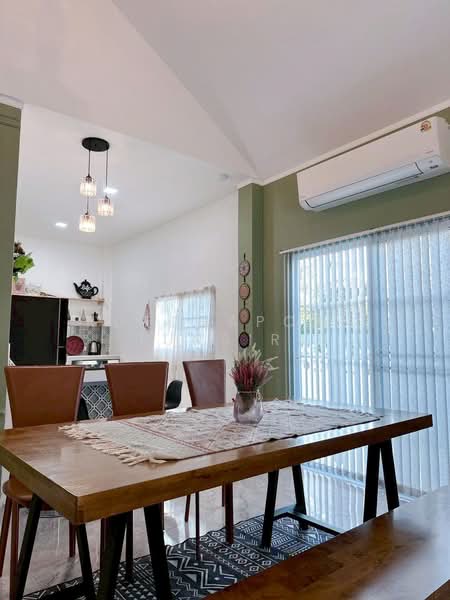 ให้เช่า - บ้านให้เช่า – ใกล้โรงพยาบาลดอยสะเก็ด เพียง 10 นาที ค่าเช่า 25,000 บาท / เดือน No.12H511, เชียงใหม่