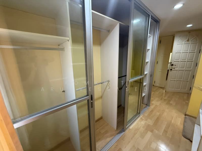 ให้เช่า - ทาวน์เฮ้าส์ 3-ห้องนอน, กรุงเทพ