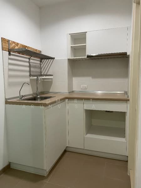 Lumpini Place Srinakarin-Huamak Station, Bangkok, Srinakarin Road, Suan Luang, Suan Luang, Bangkok, 1 Bedroom, 32 sqm, Condo For Sale, by Komkrit Arunvessased , 500216029 - DDproperty.com