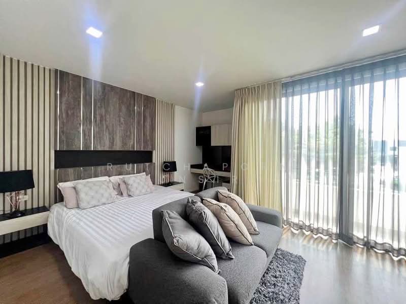 ทาวน์เฮ้าส์ในโครงการ ให้เช่า – ใกล้กาดฝรั่ง เพียง 10 นาที ค่าเช่า 30,000 บาท / เดือน No.14H1066, Chiang Mai, San Phak Wan, Hang Dong, Chiang Mai, 3 Bedrooms, 163 sqm, Townhouse For Rent, by Rutchaporn Tunsiri, 500216037 - DDproperty.com