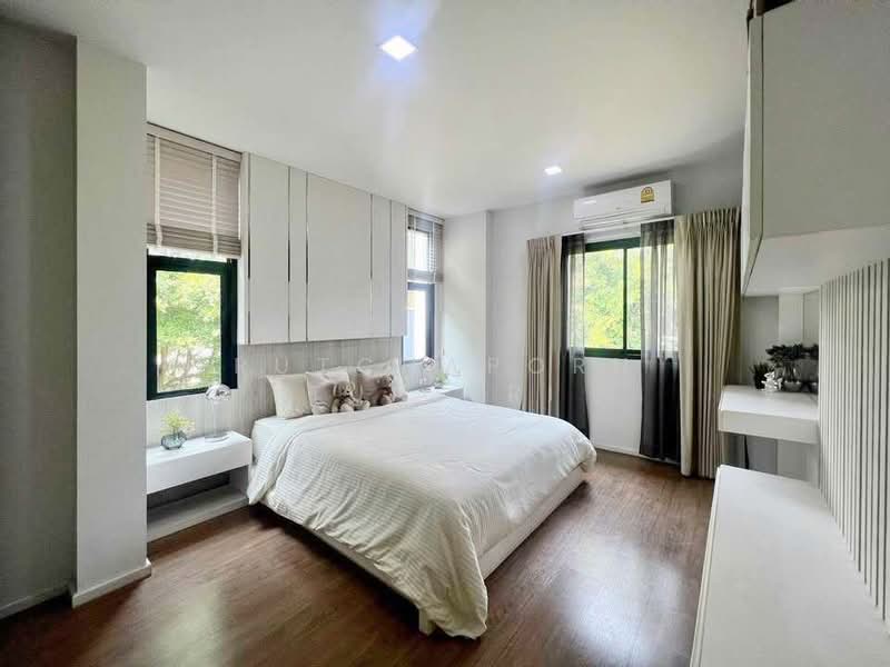 ให้เช่า - ทาวน์เฮ้าส์ในโครงการ ให้เช่า – ใกล้กาดฝรั่ง เพียง 10 นาที ค่าเช่า 30,000 บาท / เดือน No.14H1066, เชียงใหม่