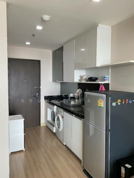 Sky Walk Residences, Bangkok, 1599 Sukhumvit Road, Phra Kanong Nua, Watthana, Bangkok, 1 Bedroom, 40 sqm, Condo For Rent, by Komkrit  Arunvessased , 500216038 - DDproperty.com