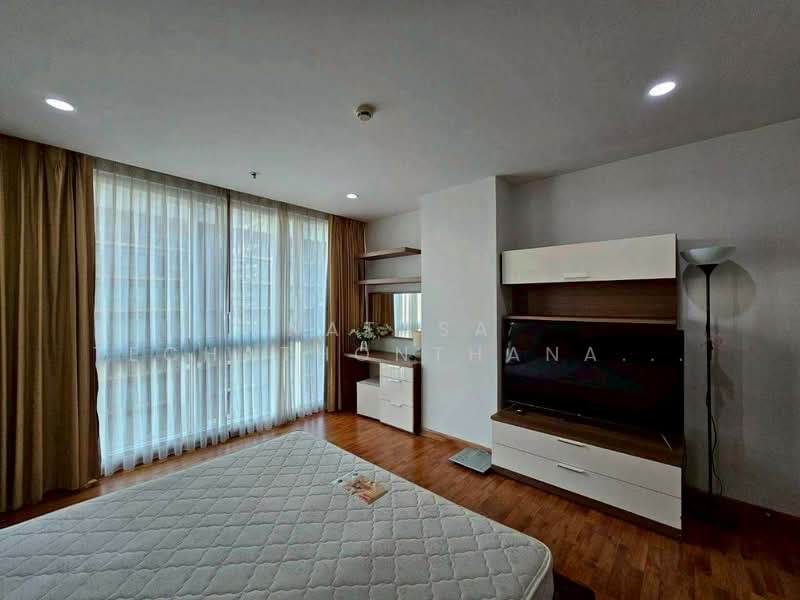 The Rajdamri, Bangkok, Ratchadamri Road, Lumphini, Pathum Wan, Bangkok, 1 Bedroom, 67 sqm, Condo For Rent, by Natasa Techathonthanakhun, 500216050 - DDproperty.com