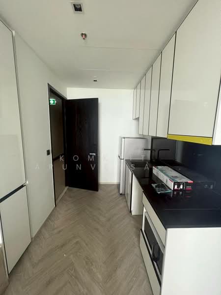 Chapter Charoennakhon–Riverside, Bangkok, Charoennakorn Road, Bang Lam Phu Lang, Khlong San, Bangkok, 2 Bedrooms, 49 sqm, Condo For Rent, by Komkrit Arunvessased , 500216052 - DDproperty.com