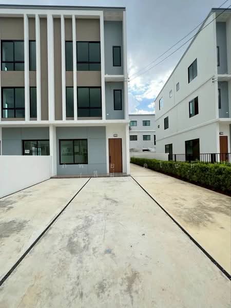 ให้เช่า - Pruksa Ville @ Work Ramintra Station : พฤกษาวิลล์ @ เวิร์ค รามอินทรา สเตชั่น, กรุงเทพ